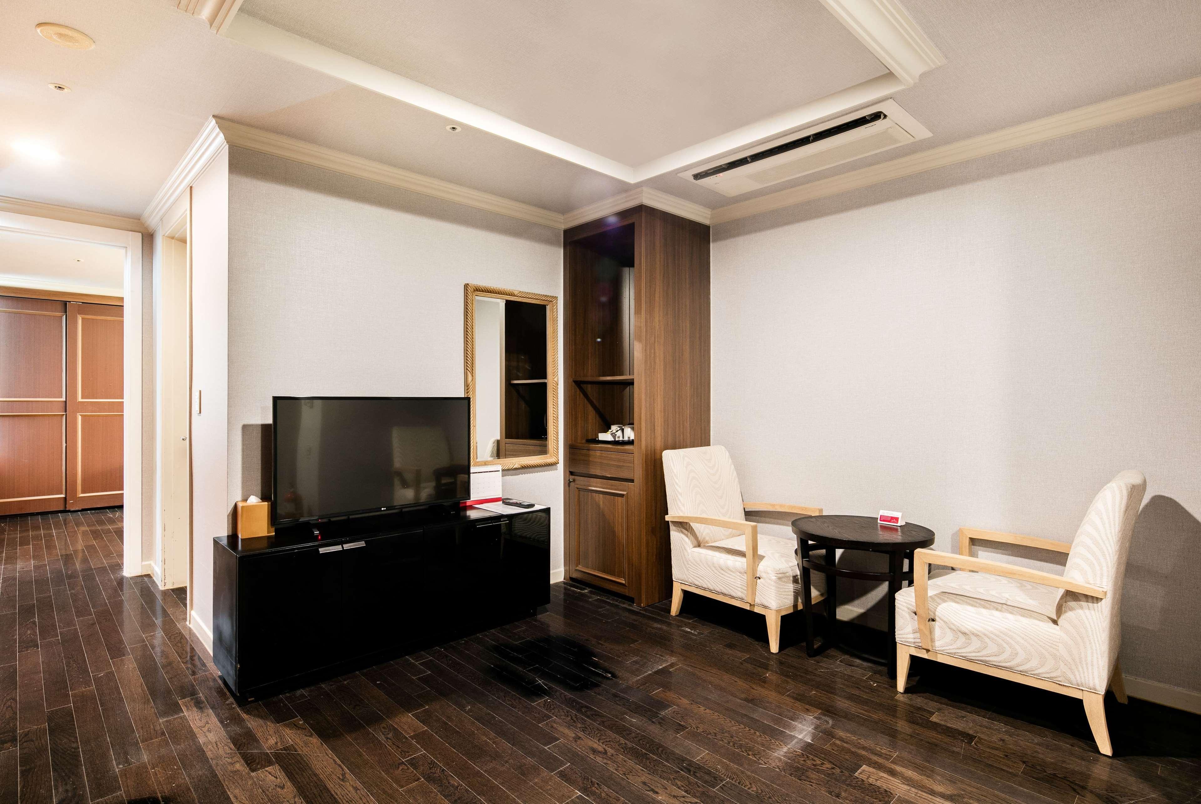 Ramada Hotel And Suites Seoul Namdaemun Buitenkant foto