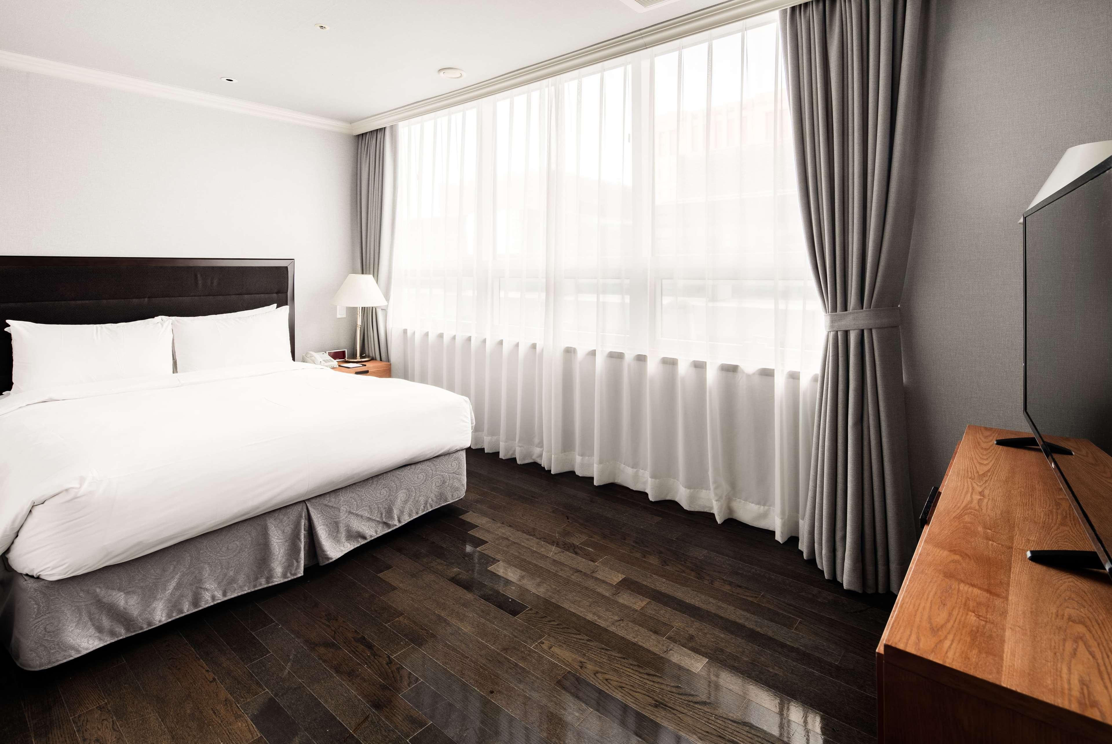 Ramada Hotel And Suites Seoul Namdaemun Buitenkant foto