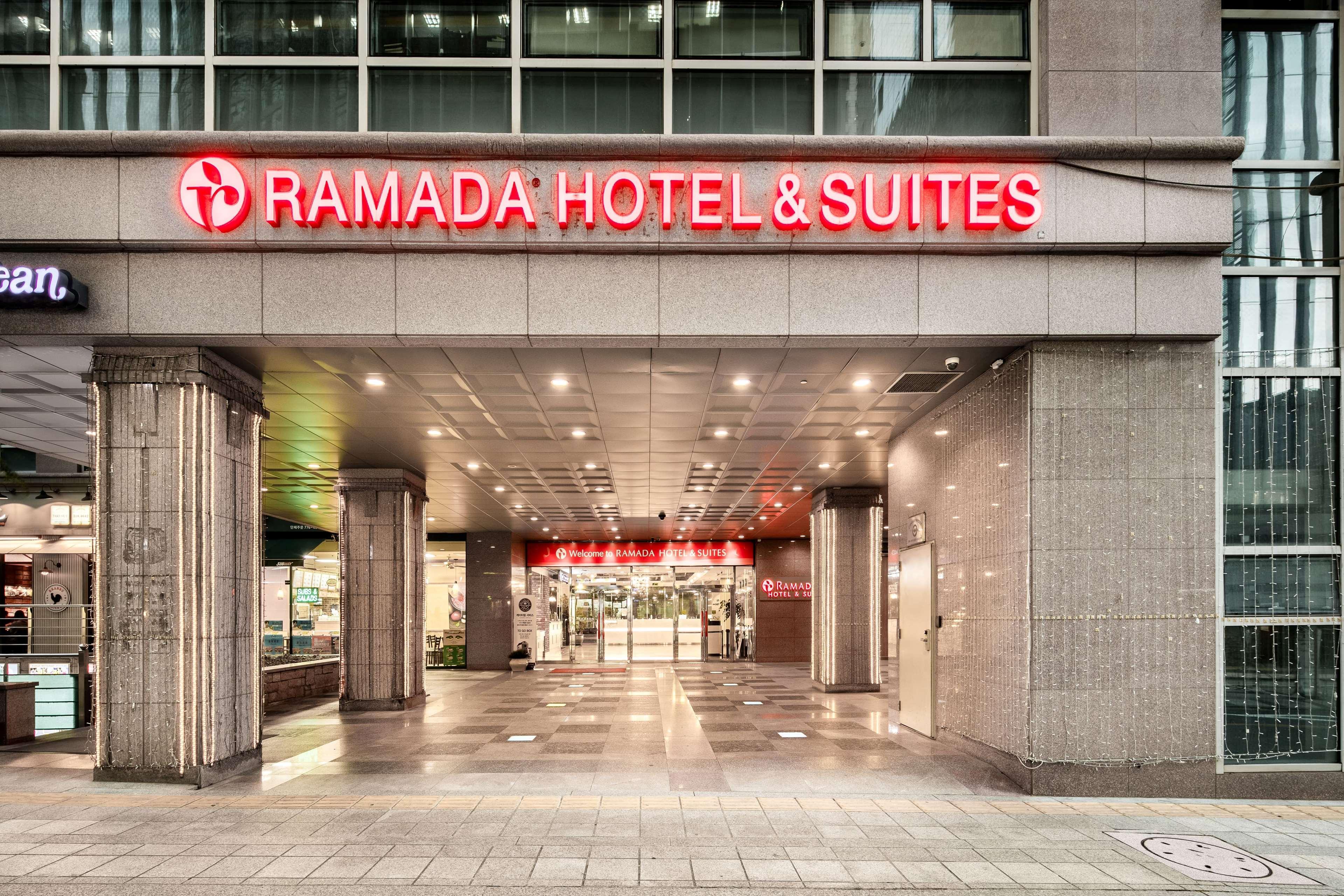 Ramada Hotel And Suites Seoul Namdaemun Buitenkant foto