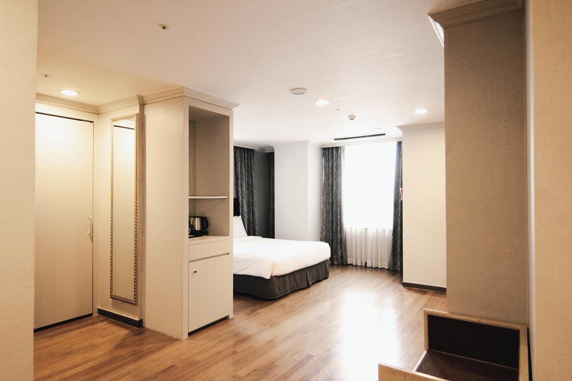Ramada Hotel And Suites Seoul Namdaemun Buitenkant foto